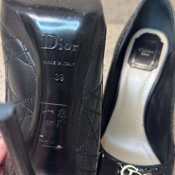 Christian Dior Cannage Pattern Leather Pumps Size 39 Pre-Loved - Picture 9 of 13